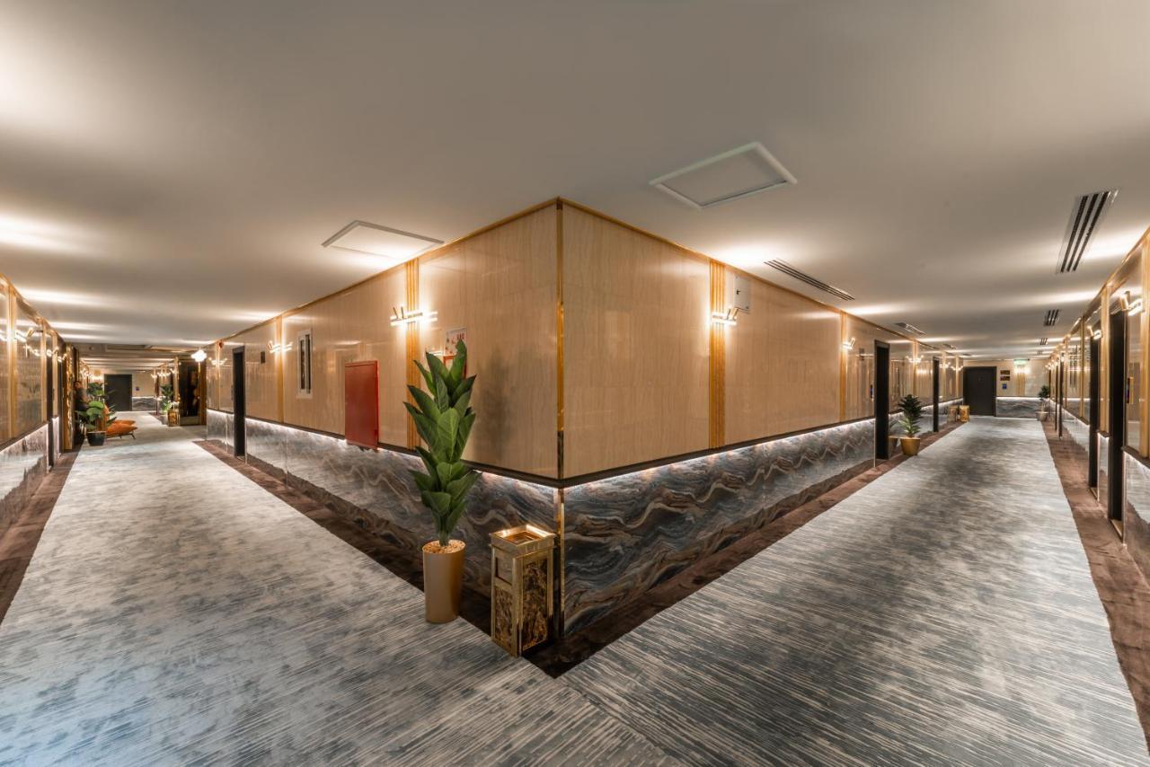Ross Hotel Ar Riyad Esterno foto